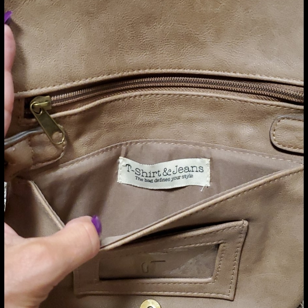Crossbody Stenciled Handbag NWOT - Picture 6 of 7